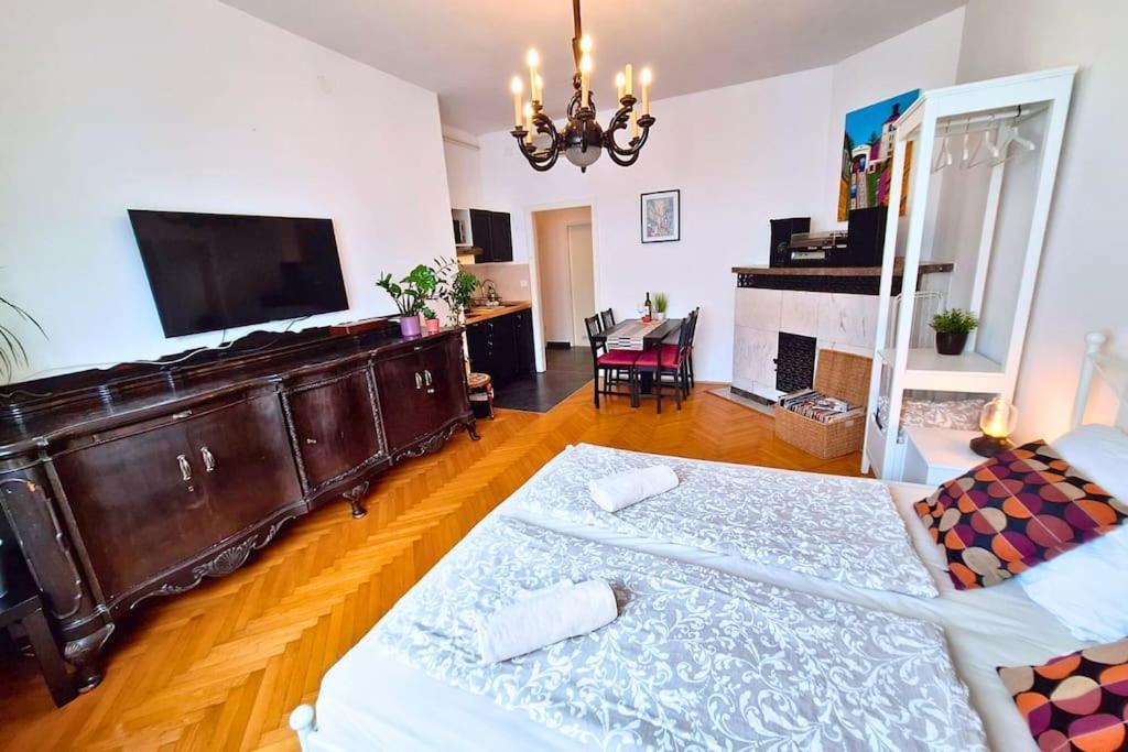 True Zagreb Centrally Located & Spacious Apartment Ngoại thất bức ảnh
