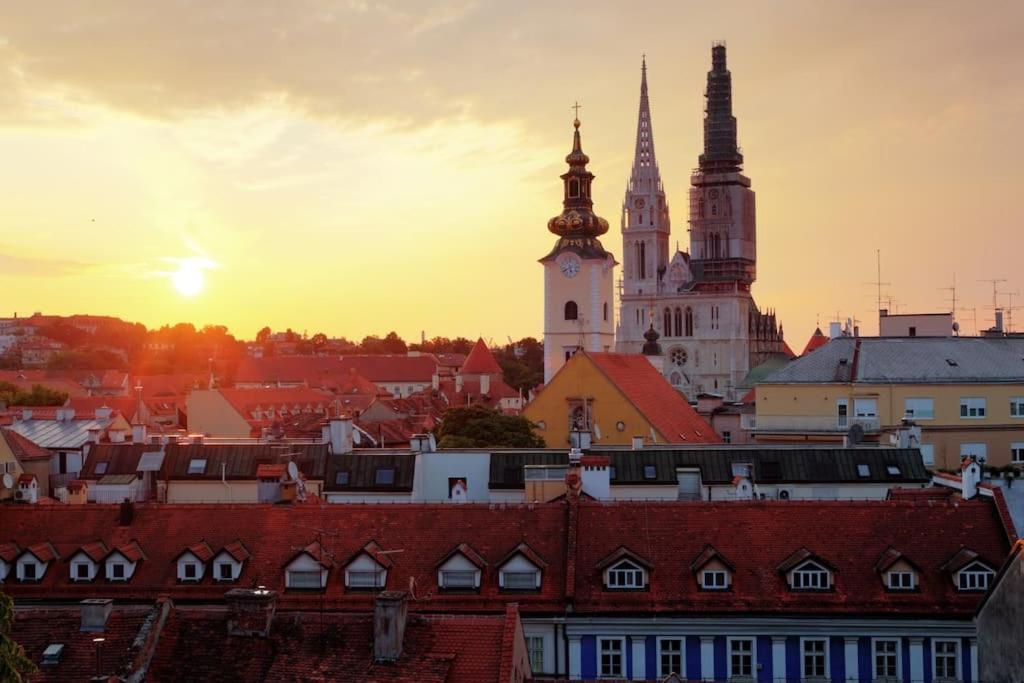 True Zagreb Centrally Located & Spacious Apartment Ngoại thất bức ảnh